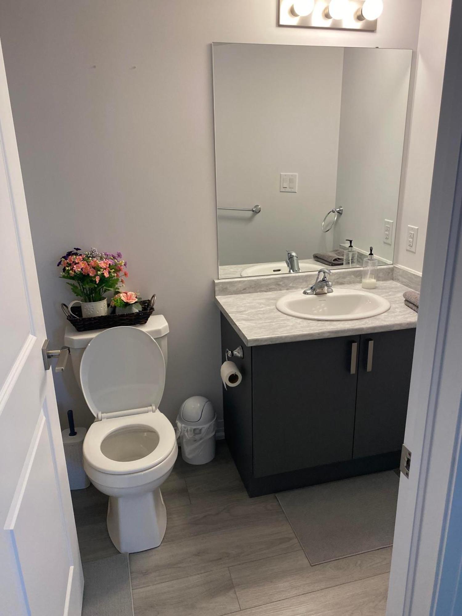 Luxury Bright And Modern Condo Niagara Falls Exteriör bild